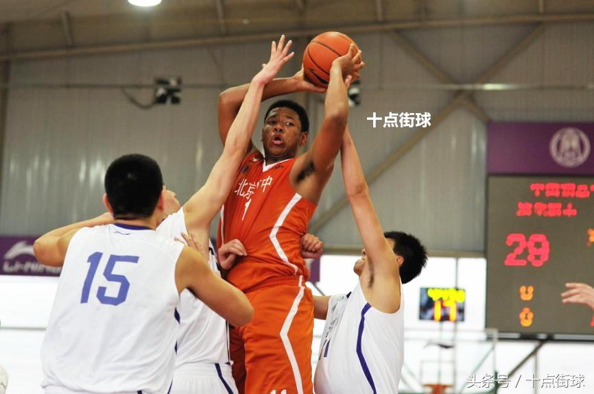 中国篮球即将诞生第二名黑人混血球员，曾获韦德盛赞：天赋太好，未来能进NBA！