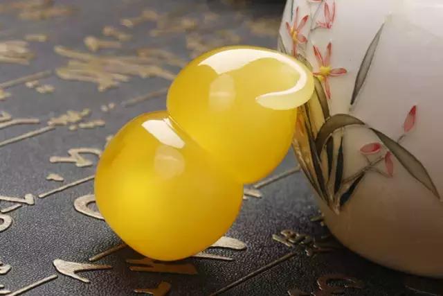 国外的珠宝一定比国内的便宜又好吗，别天真了