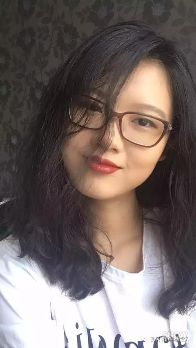 管它斩不斩男，夏天涂口红我只想美！