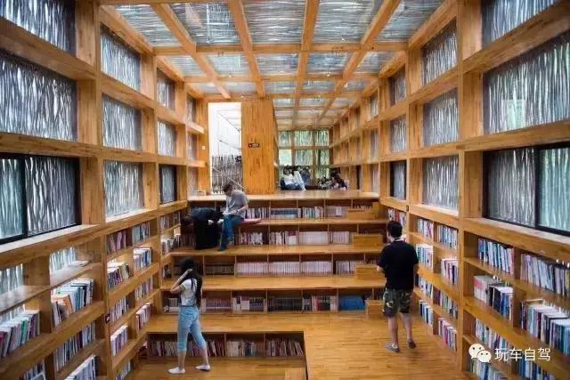 暑期的好去处图书馆 (暑假清凉必备)