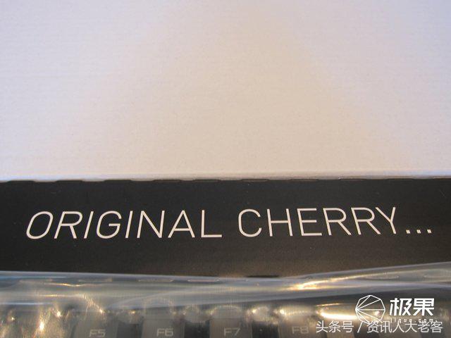 这就是“最正宗”的青轴了——CHERRYMXBOARD1.0TKL引发的思考