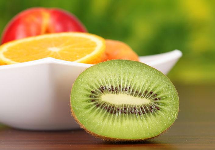 坐月子食谱坐月子能吃什么菜,坐月子可以吃常温水果吗