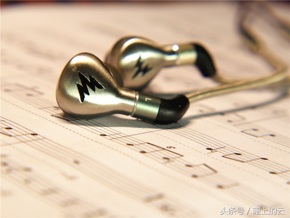 威泽耳机h101,耳机威泽a15深度测评