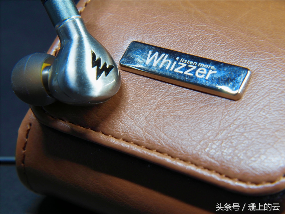 威泽耳机h101,耳机威泽a15深度测评