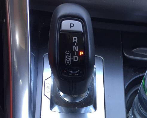 路虎揽胜运动版深度试驾,试驾路虎揽胜行政加长