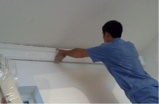 客厅石膏线粘贴好还是钉子钉好,装石膏线最担心什么问题