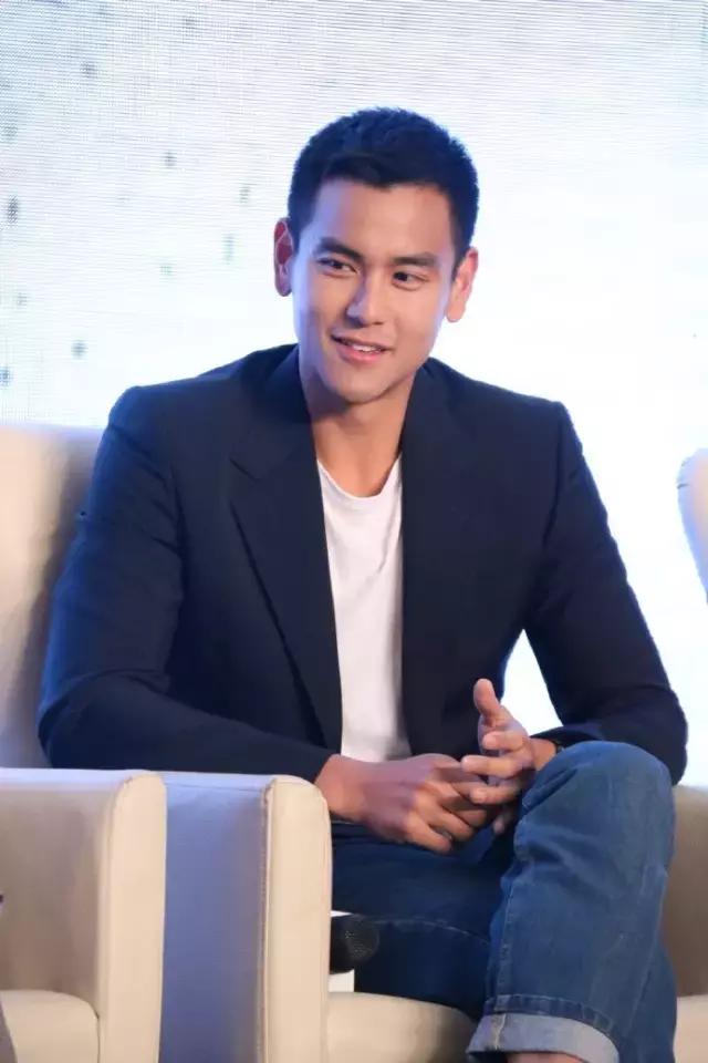 寸头才是检验男人颜值的最高标准,怎么判断自己寸头帅不帅