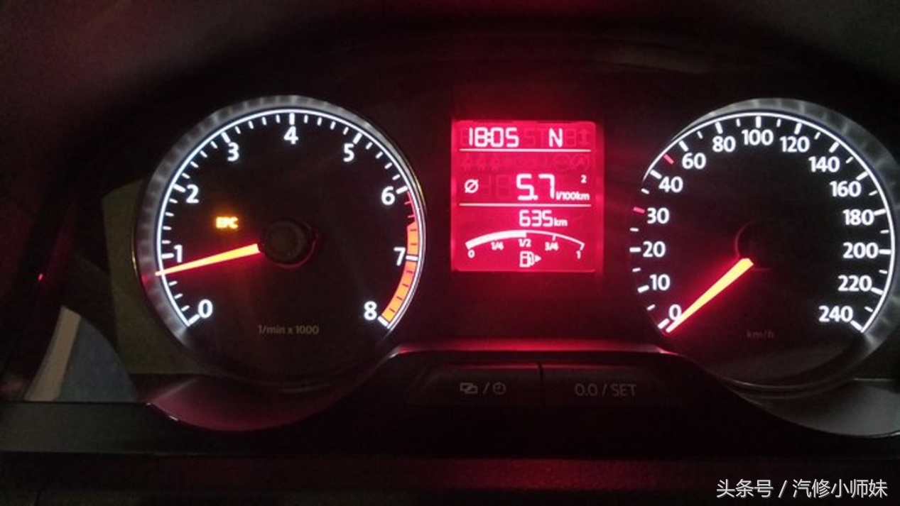 新桑塔纳发动机故障灯epc,老桑塔纳转速传感器