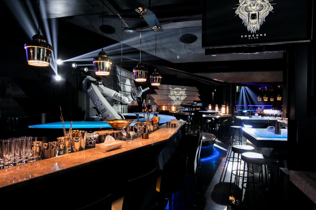 变形金刚机器人出水,变形金刚啤酒机器人