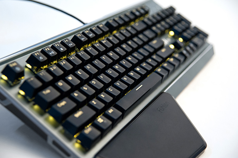 为何网咖老板偏爱富勒键鼠,到底好用在哪里?