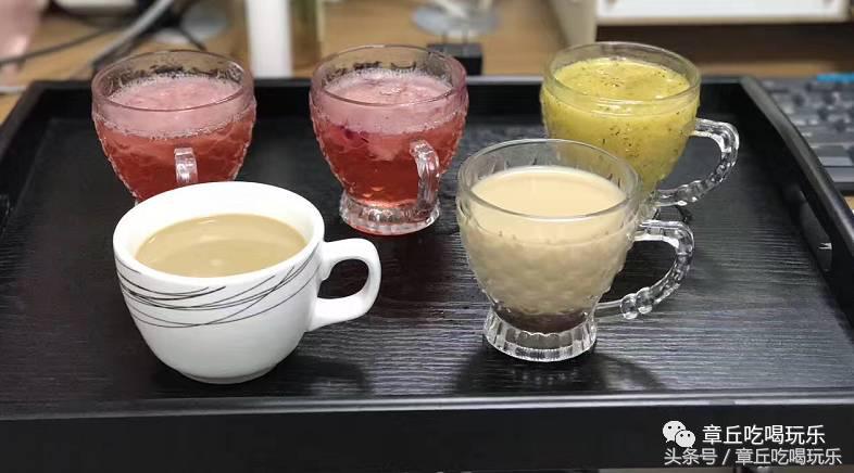 章丘高温天的终极必杀技！这家高颜值咖啡馆要被挤爆了！甩给你1块的果汁票子要不要！