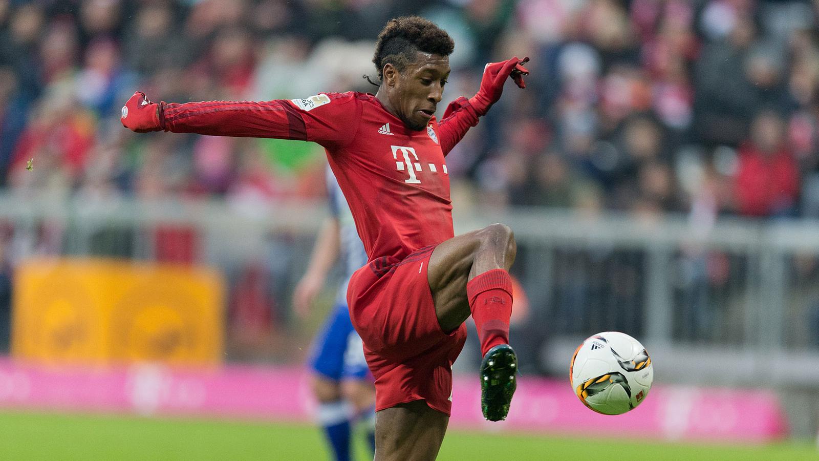 足球史上最强大的十位远射重炮手,谁才是足球之王