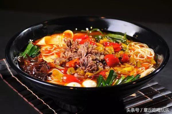 章丘维华福喜美食城,福喜美食城