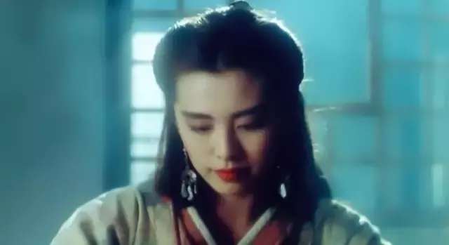 朋友和你吐槽TA的男朋友/女朋友，你该怎么回应?