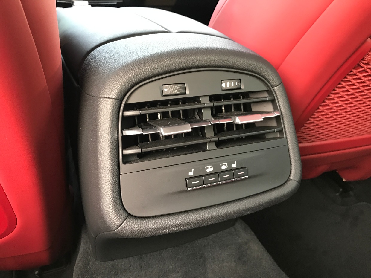 玛莎拉蒂ghibli长途评价,玛莎拉蒂ghibli驾驶心得