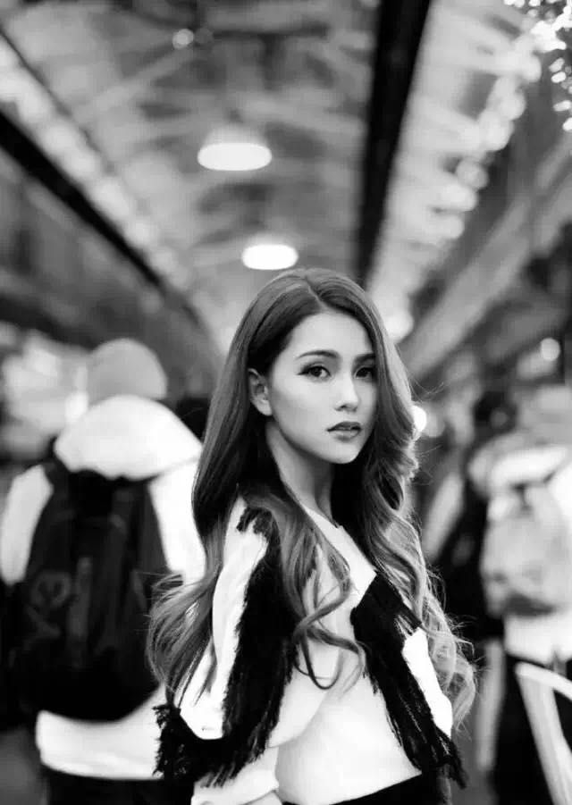 中分适合短脸吗,为什么中分反而显脸大