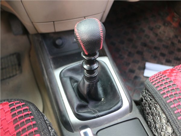 免费评估二手车现代悦动,2015悦动二手车估价