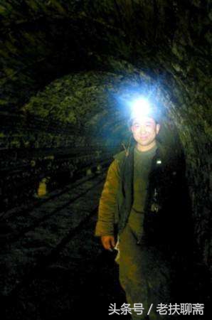 父亲和儿子背后的故事大全,父与子背后的真实故事