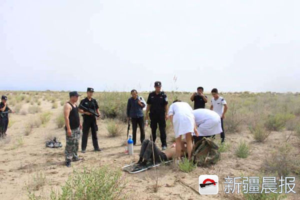 男子被困沙漠腹地52小时后获救,小伙在沙漠被困20天