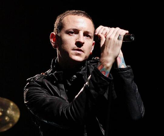 查斯特·贝宁顿、哥哥张国荣,乔任梁,盘点那些自杀的明星,谁最让人痛惜!