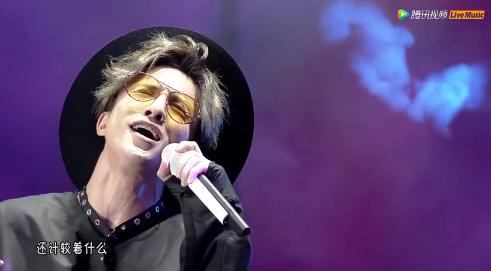 薛之谦和田馥甄同台,小幸运田馥甄薛之谦