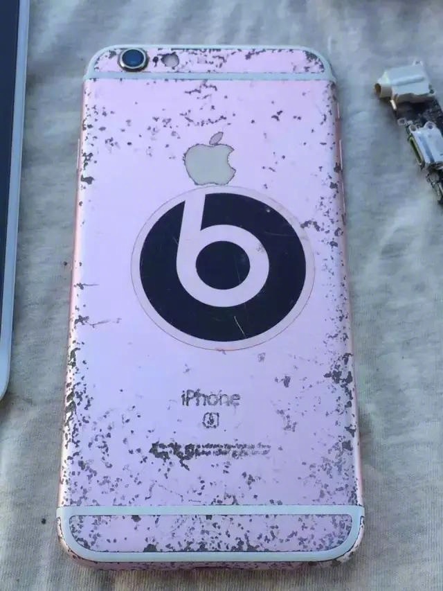 网友吐槽iphone,苹果6被同学们嘲笑