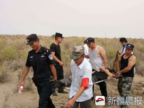 男子被困沙漠腹地52小时后获救,小伙在沙漠被困20天