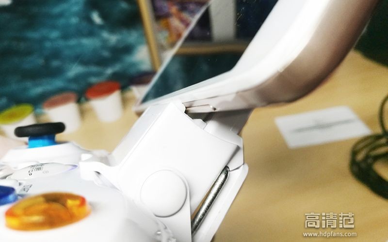 用手柄玩很爽的电脑游戏,用阿修罗2手柄玩的手机赛车游戏