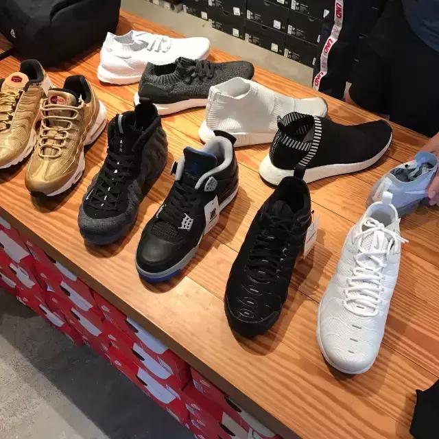 逛完这10家原宿球鞋店后,爆款冷门你想要的这里都有!