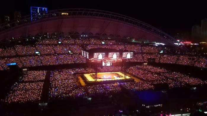 张学友中超演唱会,张学友演唱会和中超