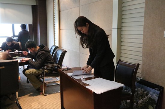 房地产置业顾问如何入行,房地产月入百万