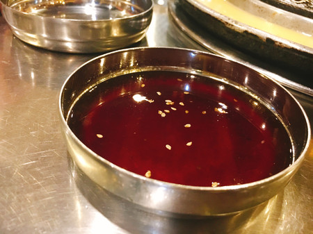 这么热个天，我却选了一家烤肉店？这个谜怎么破！