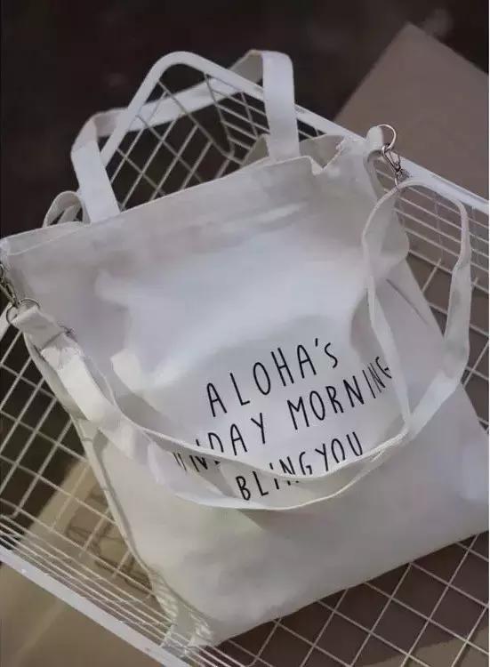 卷发棒?迷之糖果?闺蜜包包里原来有这么多宝贝?