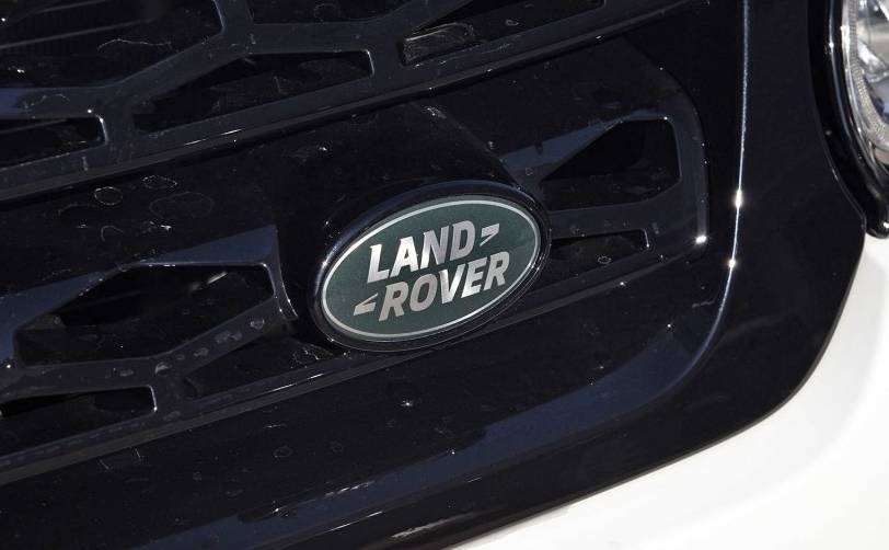 路虎揽胜运动版深度试驾,试驾路虎揽胜行政加长