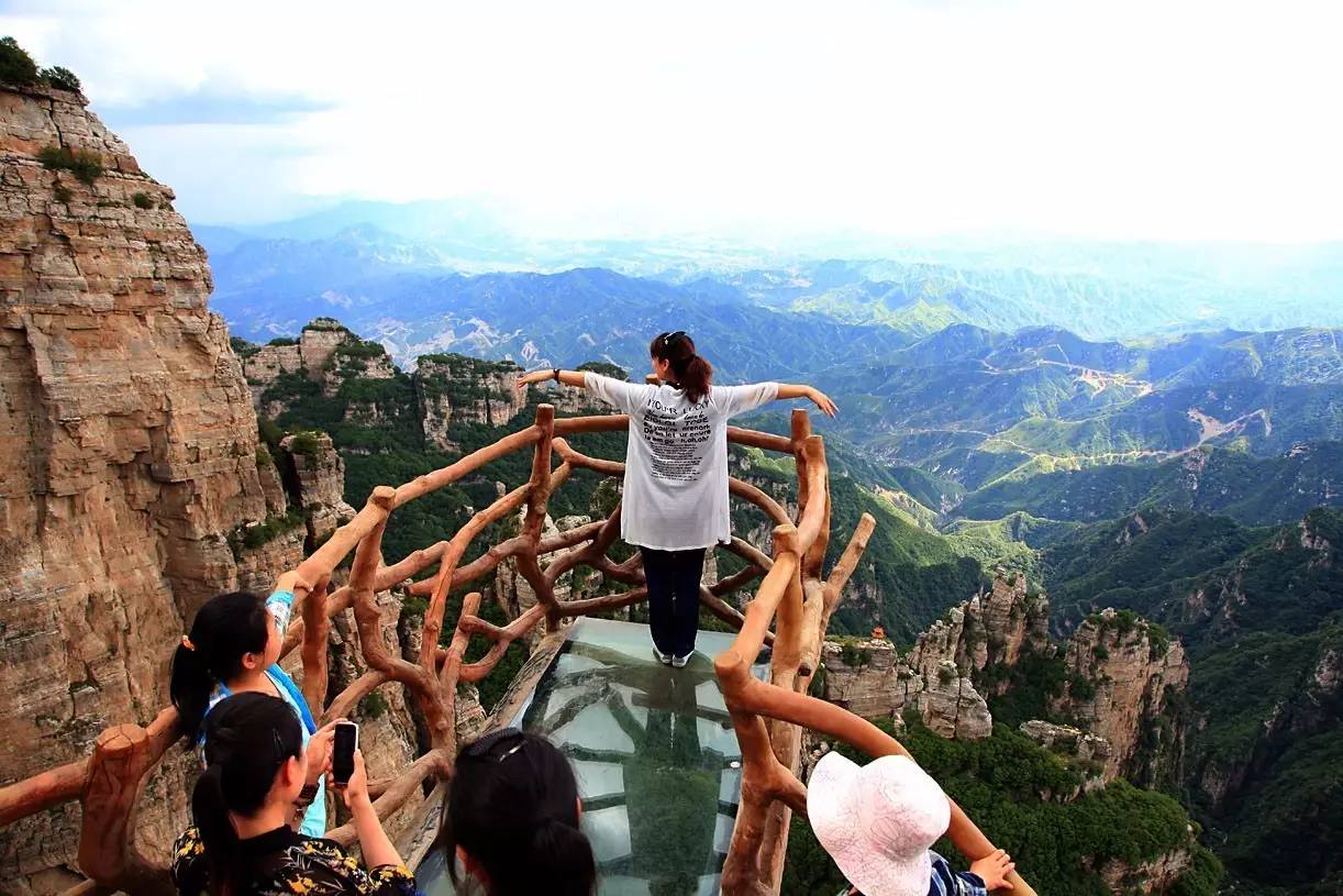 北京周边还有这么多山清水秀的地方？您早就该来一场美丽的邂逅！