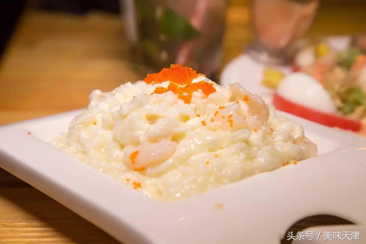 那天明明想要约你喝酒，开口却变成了「要不要一起吃饭」，酒馆中的美味派，夜宵中的狂热派，非你莫属