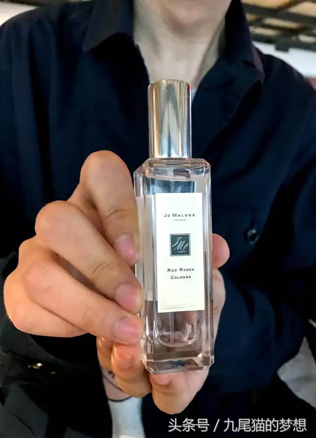渣男味、发廊味、女老师洗澡后的味道，直男在香水面前简直疯了