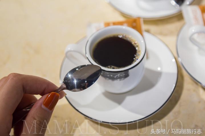 住赏气质喆啡,一辆复古老爷车把你接到咖啡馆的家