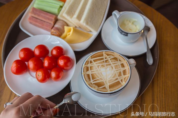 住赏气质喆啡,一辆复古老爷车把你接到咖啡馆的家