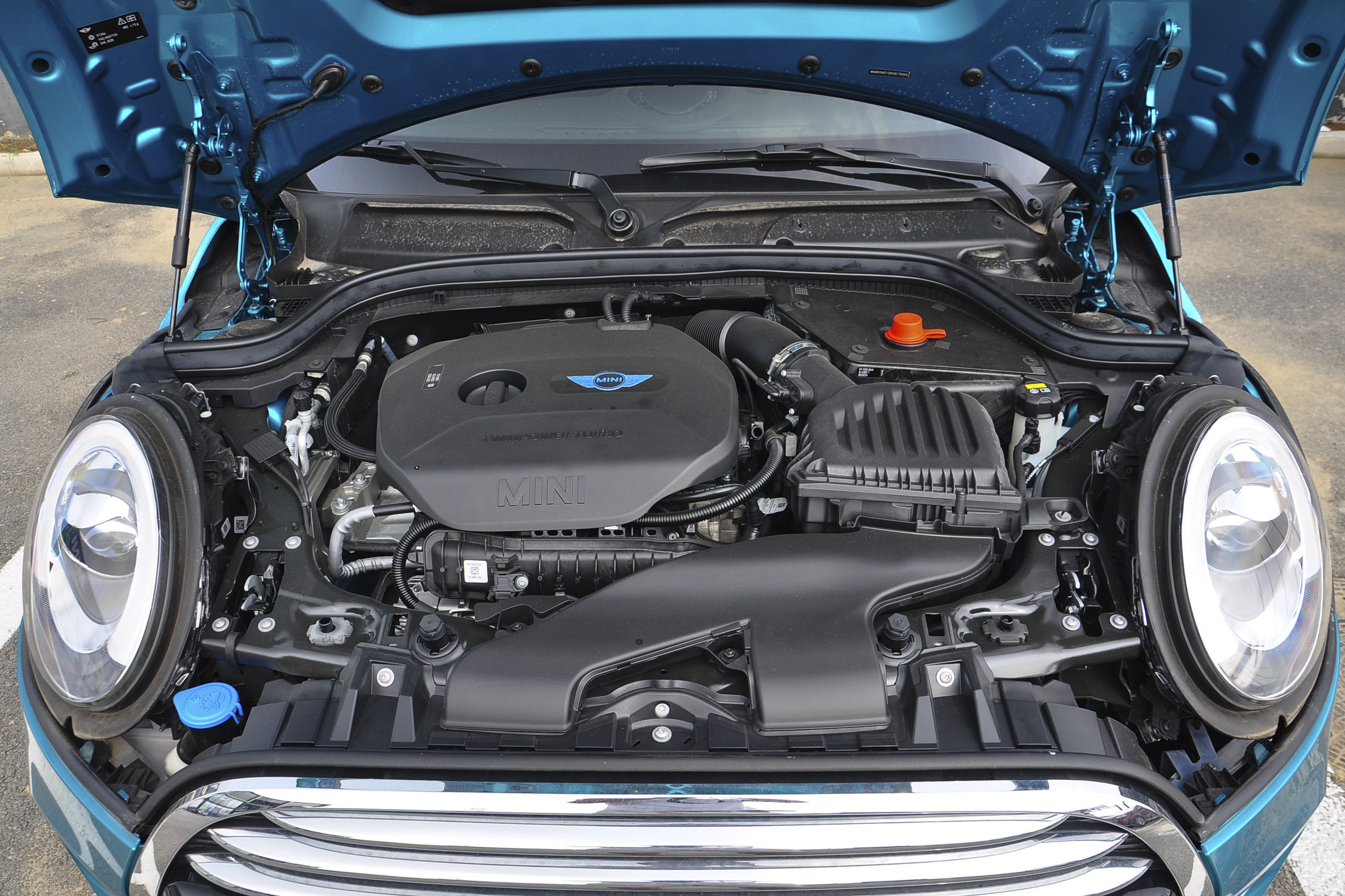 iphone13mini优缺点,宝马mini2011这车优缺点