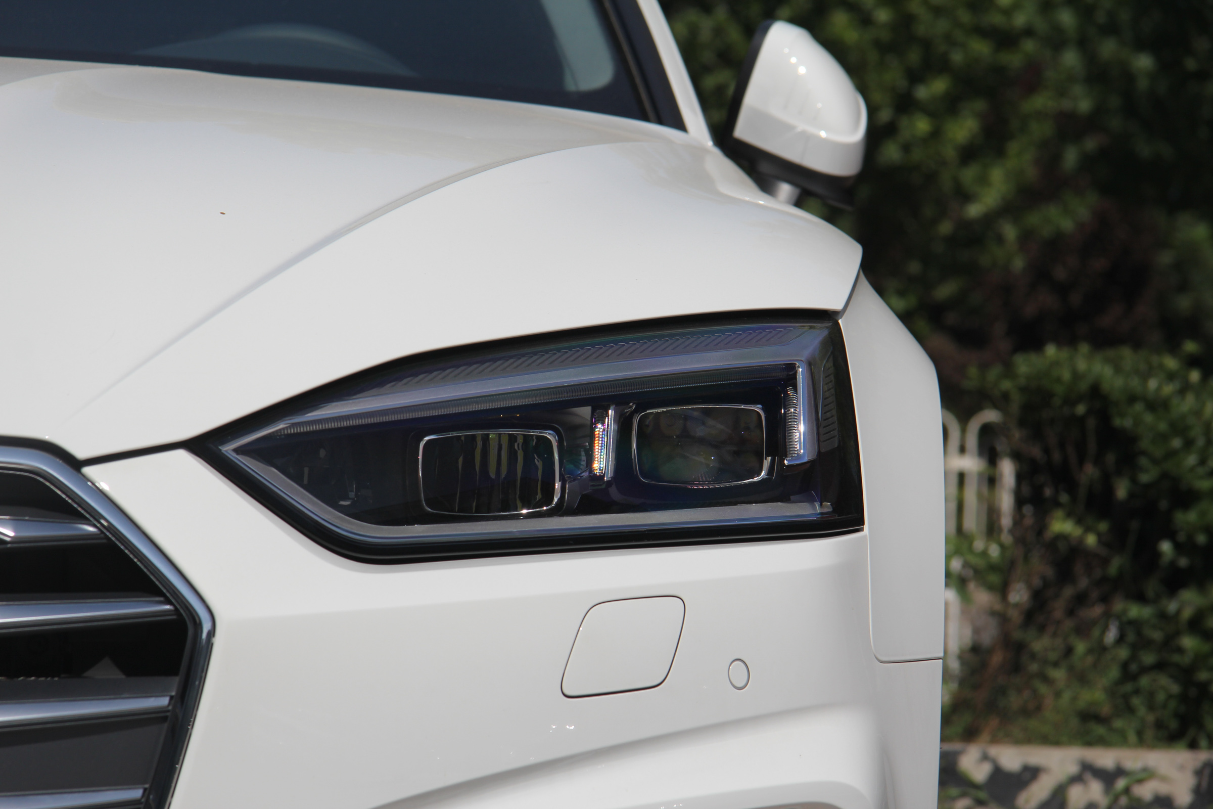 评价奥迪A5,新款奥迪a5硬底