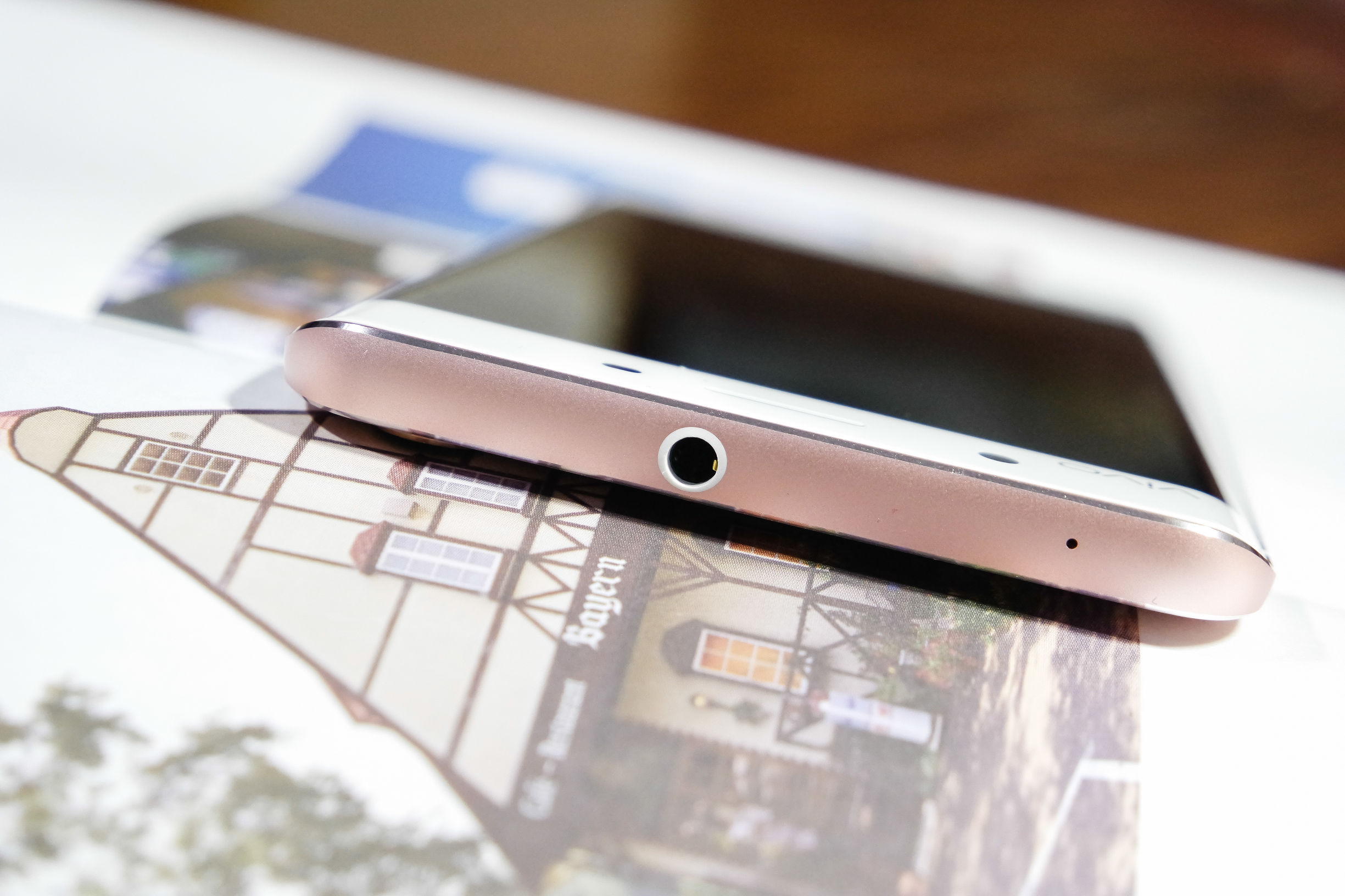 vivoxplay5旗舰版测评,双曲面vivo