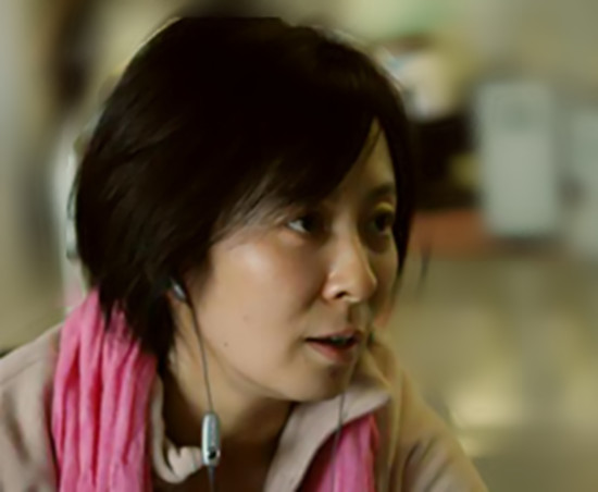 他是周星驰的*用御**龙套，老婆捧红了范冰冰，儿子居然是90后影帝