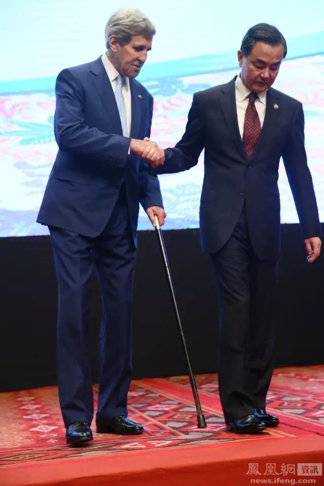 解局|这一年，中国外长王毅如何经营“朋友圈”？