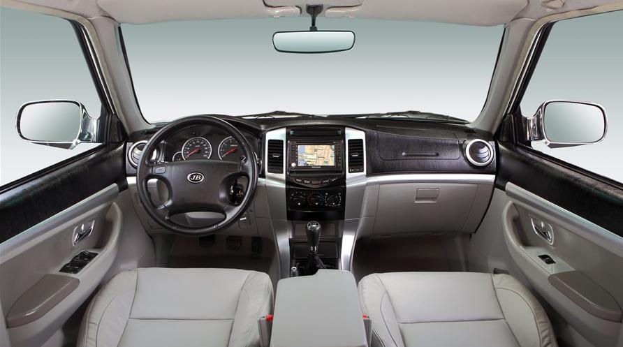 连名字都抄袭,最新国产山寨版丰田普拉多:金杯霸道卖13万