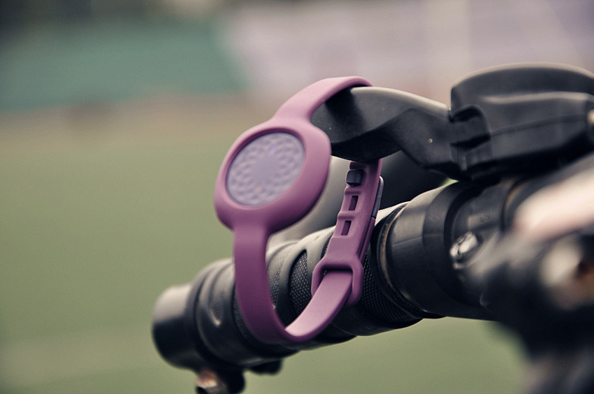 jawbone手环up24值得买吗,jawbone手环优缺点