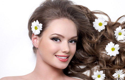 牙齿不够白！笑的时候都不敢露齿，该肿么办才好！