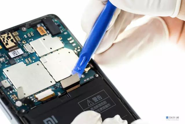 小米5拆解屏幕,小米黑鲨5拆机