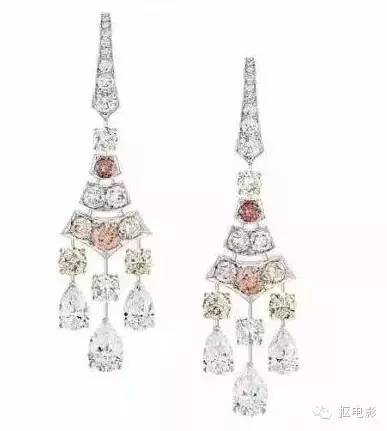 一向低调的隆诗,高调起来10个亿都打不住!