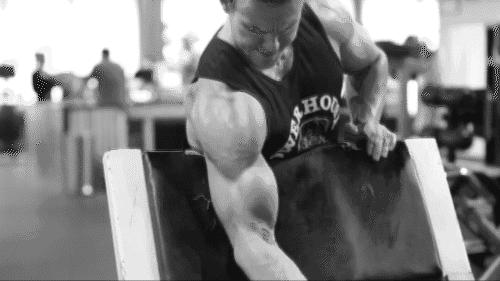 手臂无力握不住,手臂没劲抱不动女朋友